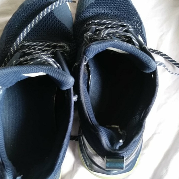 ADIDAS - Picture 6 of 7